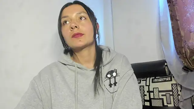 Nathaly love96 online show from 15, 7, 2026