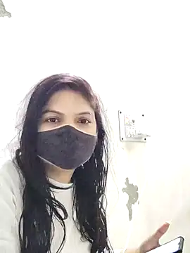 illay love online show from 1, 2, 2025