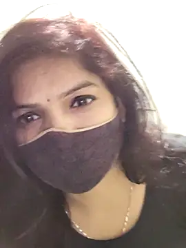 illay love online show from 4, 2, 2025