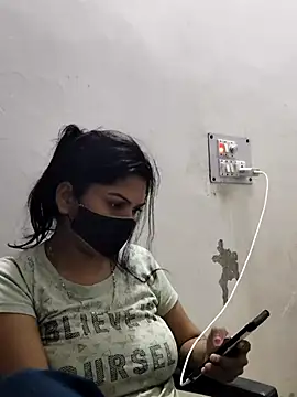 illay love online show from 1, 3, 2025