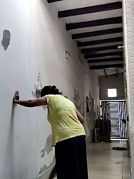 illay love online show from 12, 10, 2025