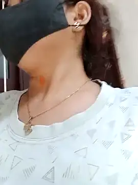 illay love online show from 22, 5, 2026
