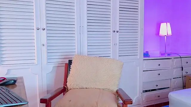 Adel Nesbiit online show from 27, 6, 2026