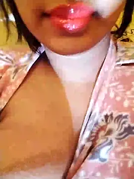 Snapshot of SosoDaloaa chatting on 8, 3, 2025 SosoDaloaa online show from 8, 3, 2025