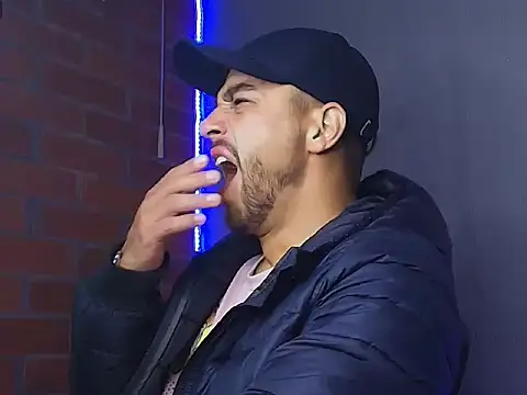 Leandro valenzuela online show from 5, 3, 2026