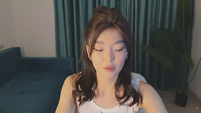 AudreyMell online show from 22, 3, 2025