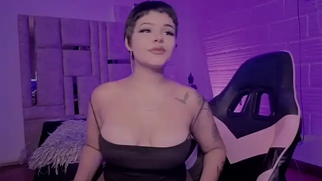 BonnieAnderson  online show from 20, 5, 2026