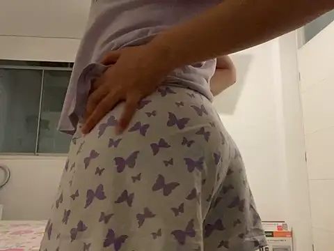 ForeverLola2024 online show from 19, 12, 2024