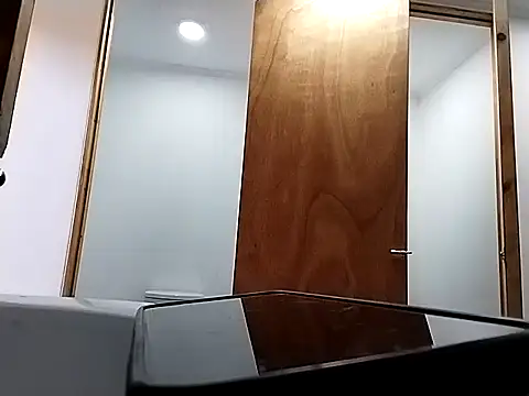 Snapshot of angelcachondo199211 chatting on 24, 9, 2025 angelcachondo199211 online show from 24, 9, 2025