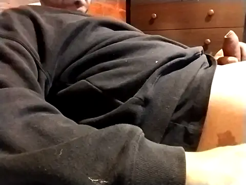 Snapshot of angelcachondo199211 chatting on 10, 10, 2025 angelcachondo199211 online show from 10, 10, 2025