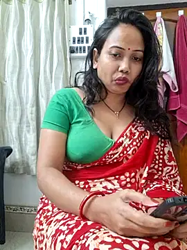 DREAM GIRL-30 online show from 4, 1, 2025