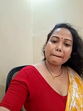 Snapshot of DREAM_GIRL-30 chatting on 11, 7, 2026 DREAM GIRL-30 online show from 11, 7, 2026