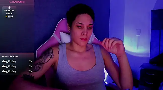 Charlee pink online show from 16, 3, 2025