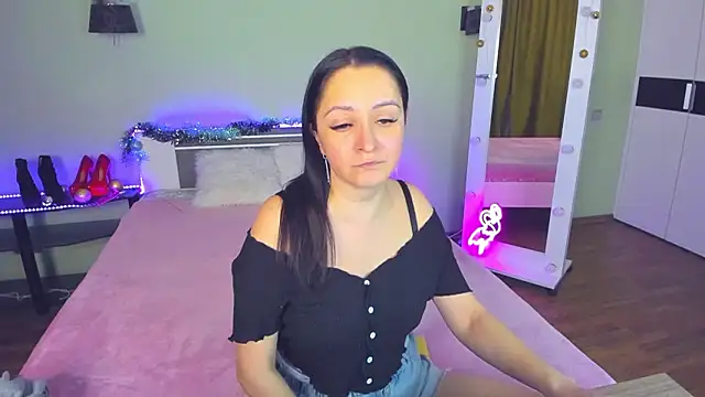 AngellLika online show from 5, 12, 2024
