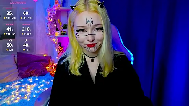 ElswythCovil online show from 15, 3, 2025