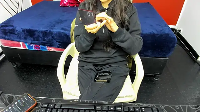 Snapshot of Abrillee1 chatting on 9, 1, 2025 Abrillee1 online show from 9, 1, 2025