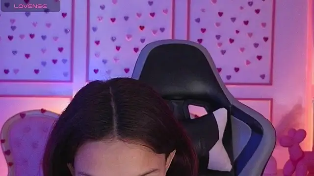 ailen t online show from 9, 10, 2025