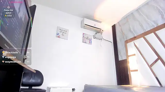 lola hornei online show from 28, 9, 2025