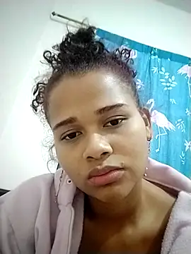 Snapshot of moon_HoneyX chatting on 16, 2, 2025 moon HoneyX online show from 16, 2, 2025