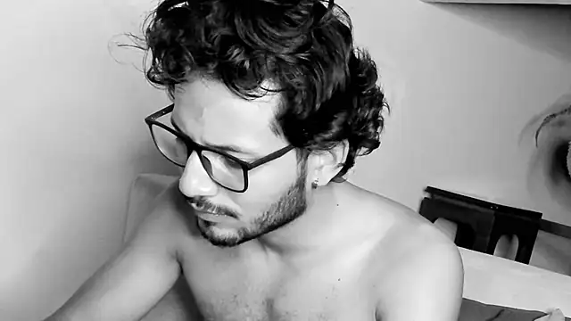 Snapshot of Nicholasrodrii chatting on 22, 2, 2025 Nicholasrodrii online show from 22, 2, 2025