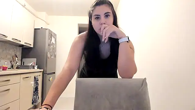 Snapshot of cuplu29 chatting on 6, 1, 2025 cuplu29 online show from 6, 1, 2025