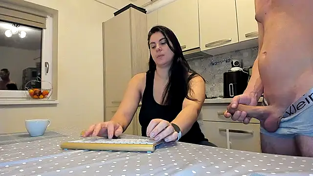 Snapshot of cuplu29 chatting on 20, 11, 2025 cuplu29 online show from 20, 11, 2025