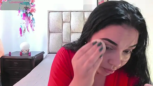 brianaGuzman online show from 1, 10, 2025