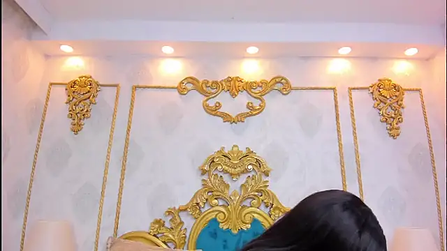 Snapshot of SalomeRestrepo chatting on 15, 1, 2025 SalomeRestrepo online show from 15, 1, 2025