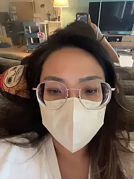 yourbootygirl online show from 1, 11, 2025