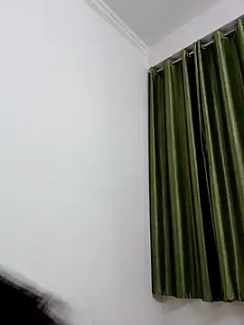 Snapshot of aaliya_bhattt chatting on 2, 12, 2024 aaliya bhattt online show from 2, 12, 2024