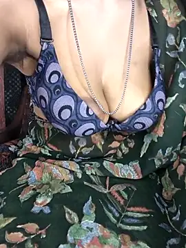 Snapshot of baby_soni78690 chatting on 29, 3, 2026 baby soni78690 online show from 29, 3, 2026