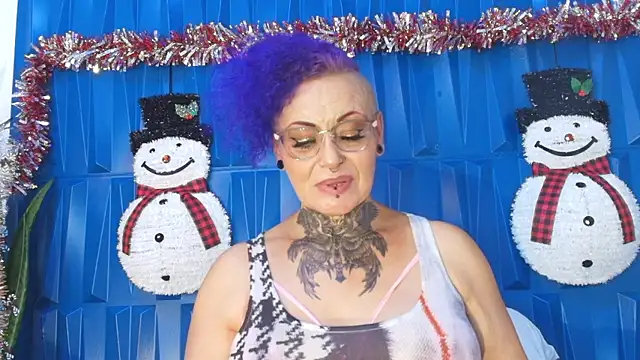 SandyyRose online show from 2, 12, 2024