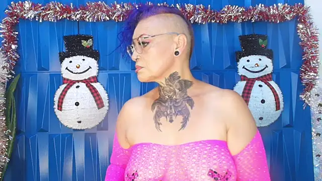 SandyyRose online show from 4, 12, 2024
