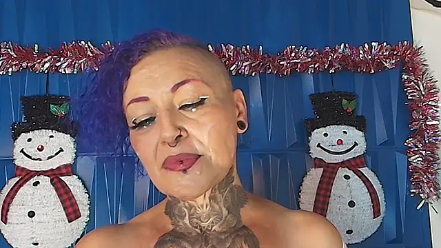 SandyyRose online show from 9, 12, 2024