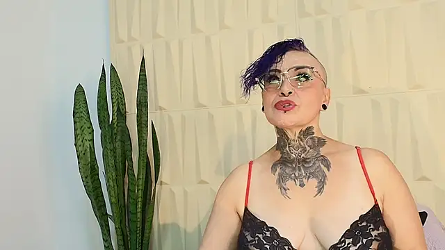 SandyyRose online show from 8, 3, 2025