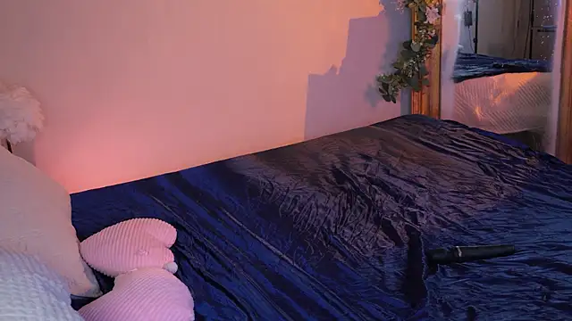 Snapshot of mary_ton chatting on 13, 3, 2026 mary ton online show from 13, 3, 2026