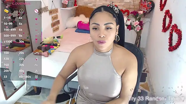 CindyWilliams  online show from 26, 2, 2025