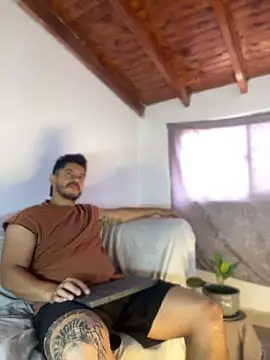 AndresSmith   online show from 28, 4, 2026