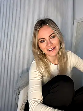 Snapshot of Milla__one chatting on 8, 1, 2026 Milla one online show from 8, 1, 2026