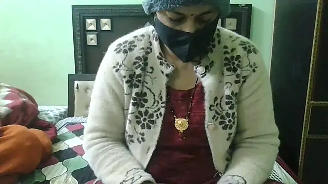 couplesuni online show from 24, 12, 2024