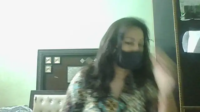 couplesuni online show from 6, 5, 2026