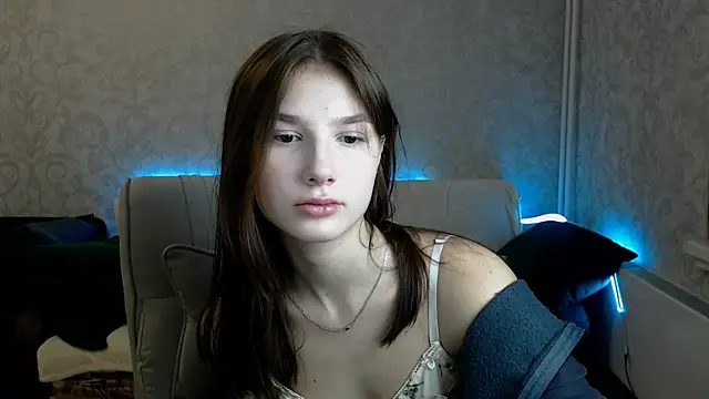 Snapshot of AnaHoney chatting on 18, 2, 2025 AnaHoney online show from 18, 2, 2025