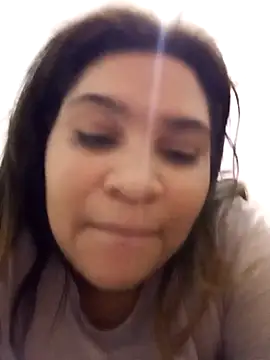 ambarlennoix online show from 25, 1, 2025