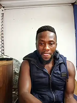 Snapshot of bull_Giant chatting on 23, 2, 2025 bull Giant online show from 23, 2, 2025