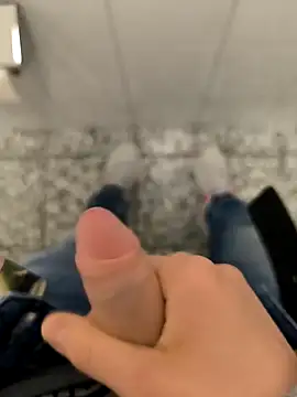 Snapshot of geilehecke1 chatting on 10, 12, 2024 geilehecke1 online show from 10, 12, 2024