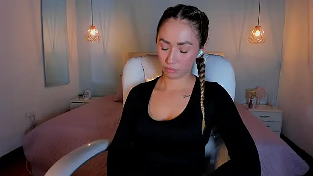 Emma23   online show from 20, 2, 2025