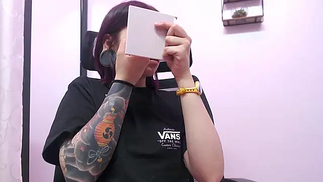 HORNET  online show from 11, 9, 2025