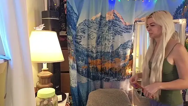 Snapshot of cunty_tranny_lydia chatting on 24, 1, 2025 cunty tranny lydia online show from 24, 1, 2025