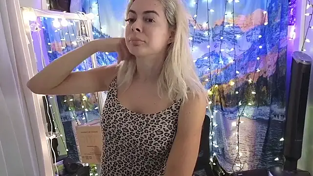 cunty tranny lydia online show from 3, 2, 2026