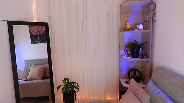 ValeriaCox online show from 12, 11, 2025